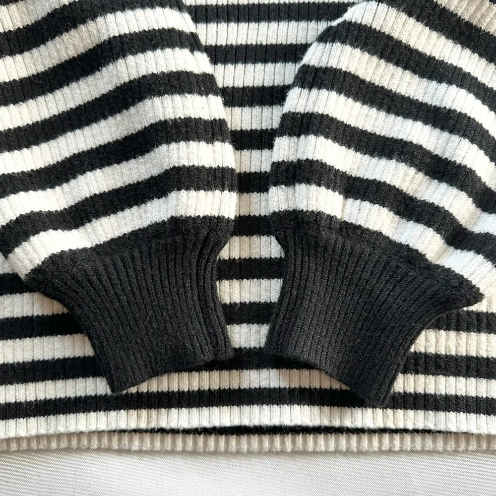 Anthropologie Sydney Sweater Womens XS Black White Striped Balloon Sleeve Preppy